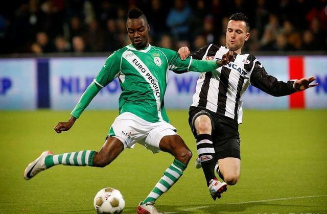 在赛场上 在赛场上