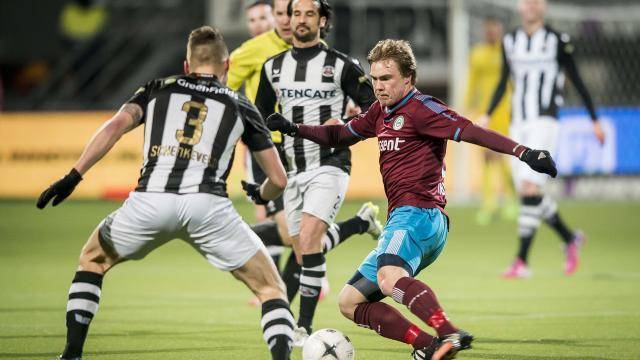 场对法兰克 场对法兰克