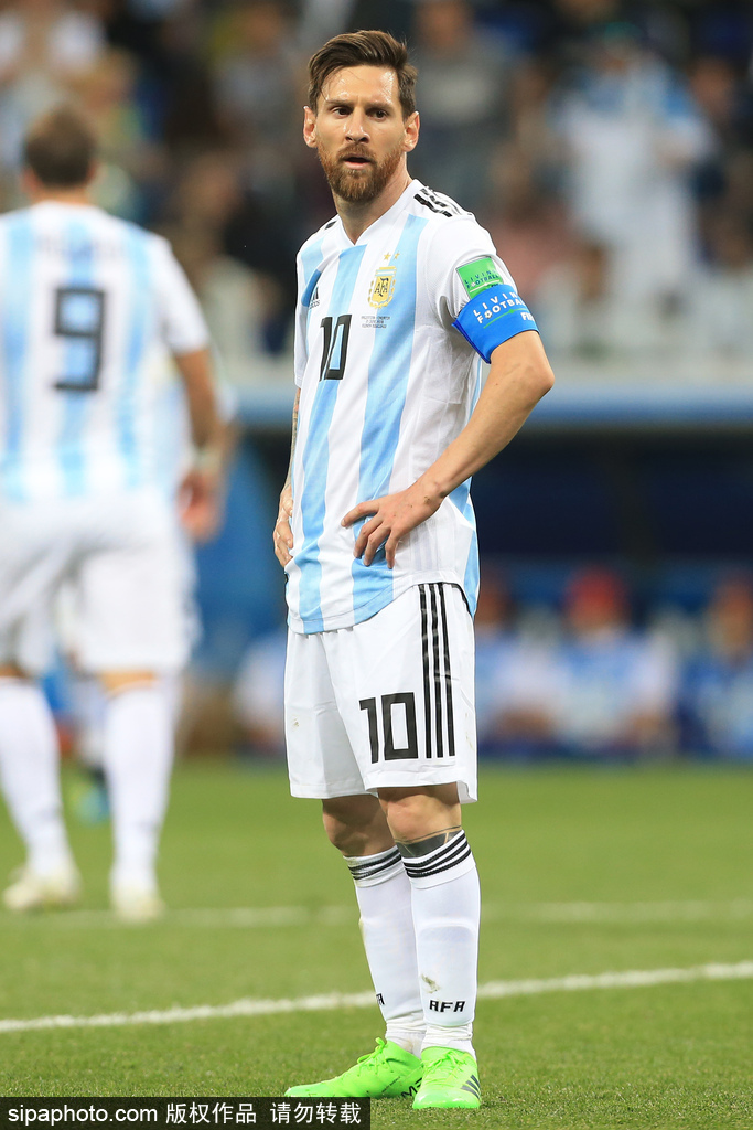 脚下完成致 脚下完成致